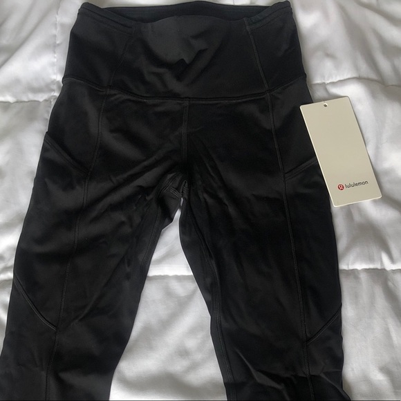 Lululemon Fast and Free Leggings - Picture 4 of 6